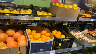 Можно ли есть цитрусы с кожурой - диетолог поставила точку в споре: запомните раз и навсегда