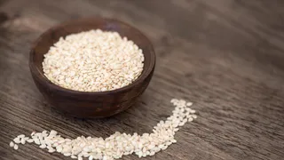 Специалисты рассказали об особенностях кунжута и его полезных свойствах