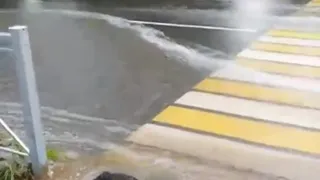 В Брянске обсуждают потоп на обновлённой улице Костычева