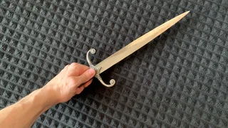 2 замужних рязанки делили общего любовника ножом