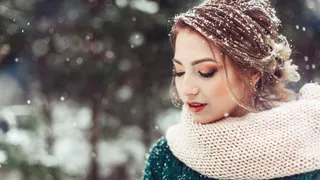 Приметы и запреты на 25 февраля: на улице без шапки сегодня не ходим