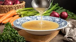 Добавляем в суп свежий сок из овощей