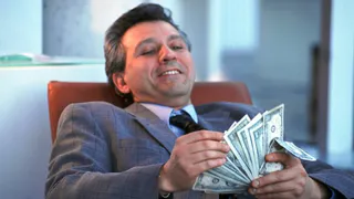 В Брянске директор компании «Брянскпромбурвод» должен рабочим 5 млн рублей