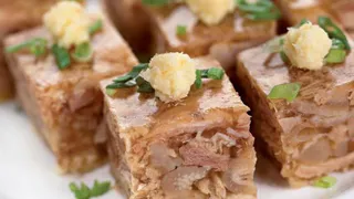 Что любит холодец: 7 секретов, чтобы он отлично застыл и был прозрачным, как хрусталь — варим на Новый год только так