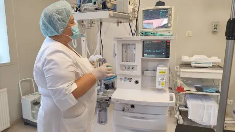 Новый наркозно-дыхательный аппарат поставили в роддом Кузнецкой детской больницы