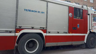 В Челябинской области пожарные эвакуировали более 130 человек из горящей больницы 