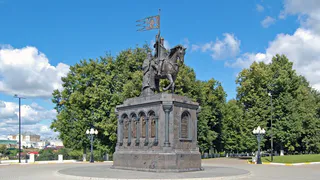 Памятник князю Владимиру наконец-то дождался ремонта