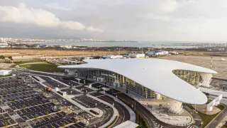 Геленджик снова принимает самолёты: аэропорт открывается 18 июля