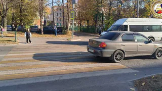 В Чебоксарах на улице Николаева под колеса "Киа-Спектра" попал 11-летний школьник