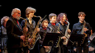 Юные саксофонисты из Владимира открыли джазовый концерт в областной филармонии