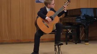 Юные владимирские гитаристы взяли награды областного конкурса «Радужные струны»