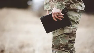 Двое бойцов из Владимирской области вернулись домой из украинского плена