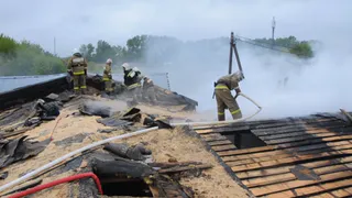 Появилось видео пожара пилорамы в Ходынино