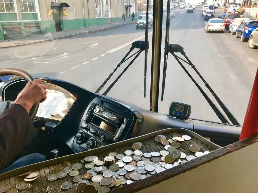 «Потом сократят маршруты». В Нижнекамске водитель маршрутки не выдавал билеты пассажирам