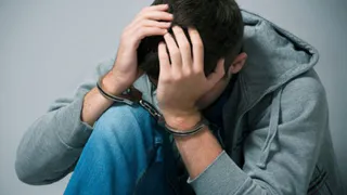 В Унечском районе 19-летний парень до смерти избил отца