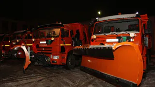 Стало чище? Рязанские улицы начали убирать новой спецтехникой