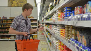 Внешний вид "молочки" изменится - выделить продукты с заменителями молочного жира будет проще