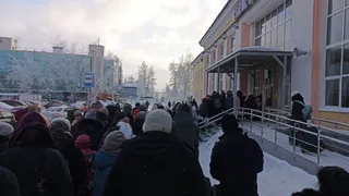 В Коми пожаловались на очереди при входе на один из ж/д вокзалов