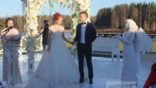 24 апреля: в Магнитогорске красивая дата вызвала свадебный ажиотаж