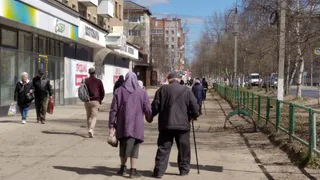 Деньги или льготы: у пенсионеров осталось мало времени на важный выбор