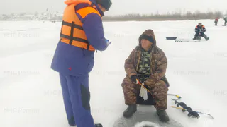 К чему может привести неосторожность на зимней рыбалке: нижнекамцам рассказали правила, которые спасут жизнь 

