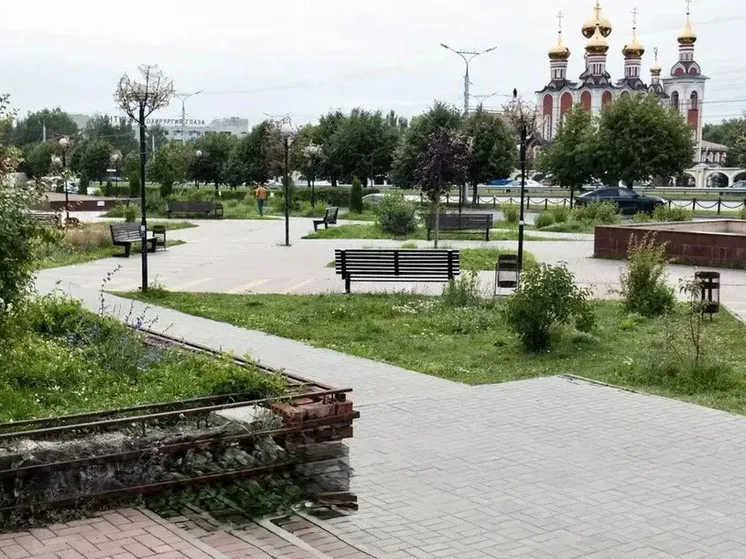 Глава Чебоксар проверил парк у ТЦ «Шупашкар» и потребовал устранить недостатки