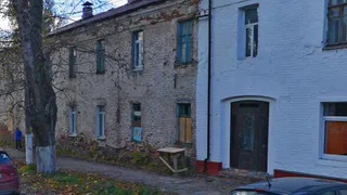 Семья из Гусь-Хрустального района жила в аварийном доме, износ которого превышает 77%