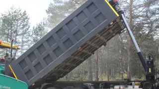 В Брянской области отремонтируют более 150 км дорог и один мост