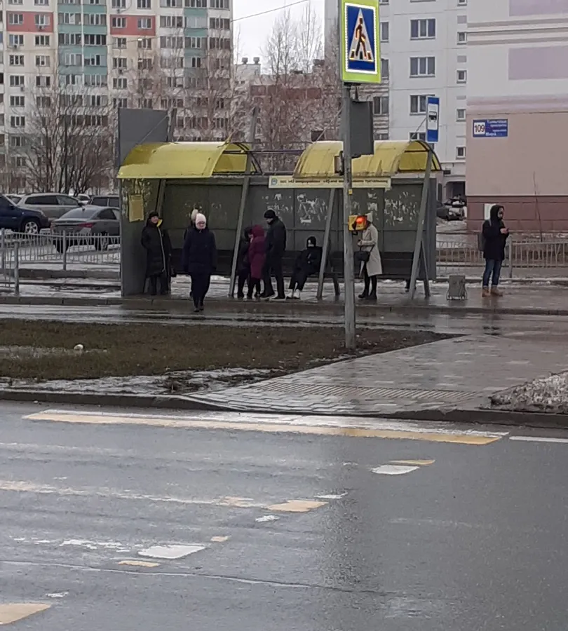 «Толку от этой остановки и раньше не было, а теперь и вовсе»