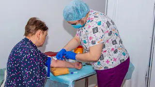 В субботу диспансеризацию в торговом центре «Рамус Молл» прошли 63 человека