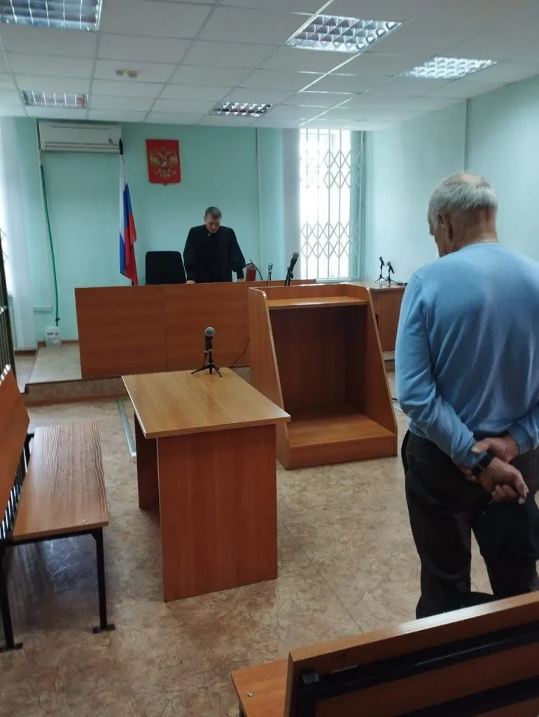 Суд вынес приговор в отношении 67-летнего жителя Глазова за заведомо ложное сообщение о готовящемся теракте