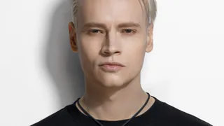 «Это позор»: заслуженный артист РФ Алексей Огурцов раскритиковал этно-оперу где участвовал SHAMAN