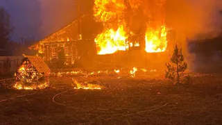 В Александровском районе до основания сгорел деревенский дом