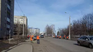 Субботник: убираем вопреки погоде