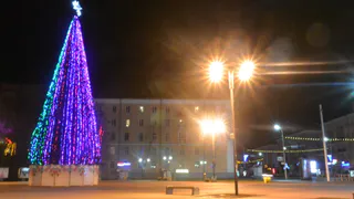 Главная елка Рязани высотой с пятиэтажный дом 