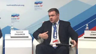 Николай Любимов посетовал на отток кадров из области в крупные города