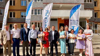 В Чебоксарах девять сирот получили новые квартиры