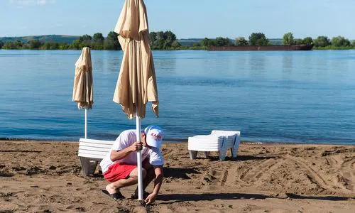 Не платный и не бесплатный: какие услуги предлагает нижнекамский пляж?