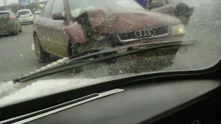 ДТП на трассе М5: "Ауди" вылетела на встречку