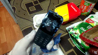 “Дружба”, которую мы заслужили: в передачках для осужденных обнаружили телефон, зарядку и SIM-карты