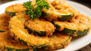 Кабачки жарю без муки — обваливаю в другой смеси: выходят вкуснее, нежнее и сочнее