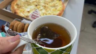 Сахар не виноват: самый опасный способ приготовить чай и кофе - 1 ингредиент у каждого есть в кружке. Проверьте свою