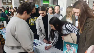 Магнитогорский онкологический диспансер принял участие в «Ярмарке вакансий» в ЮУГМУ