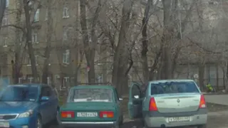 Рязанцы публично разоблачили того, кто мусорит на улице