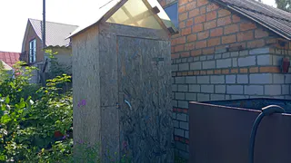 Бросил пару кусков в сливную яму — откачка больше не нужна: дачники берут способ на заметку