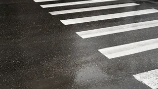 Во Владимире на пешеходном переходе сбили мужчину