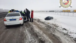 Пенсионер на "Гранте" улетел в кювет и получил травмы на трассе М7