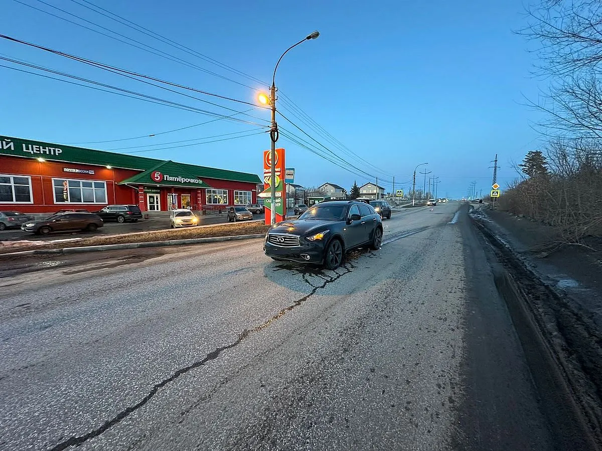 В Магнитогорске автоледи на "Инфинити" сбила пешехода