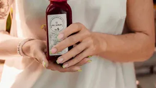 Без сахара, красителей, консервантов: из чего сделаны соки для детокса