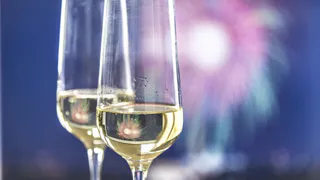 Не все то шампанское, что с пузырьками: выбираем игристое вино на Новый Год